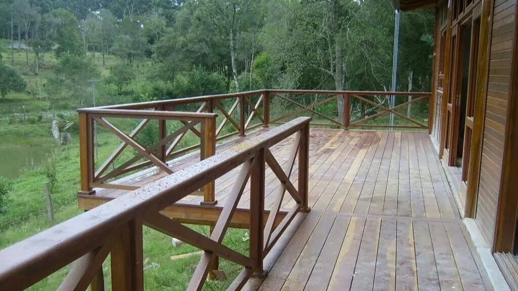 Deck de Madeira