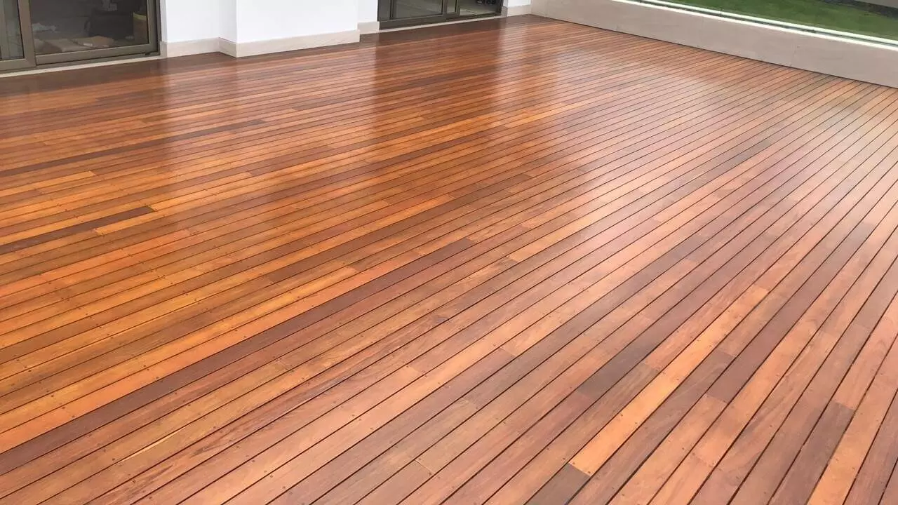 Deck de Madeira